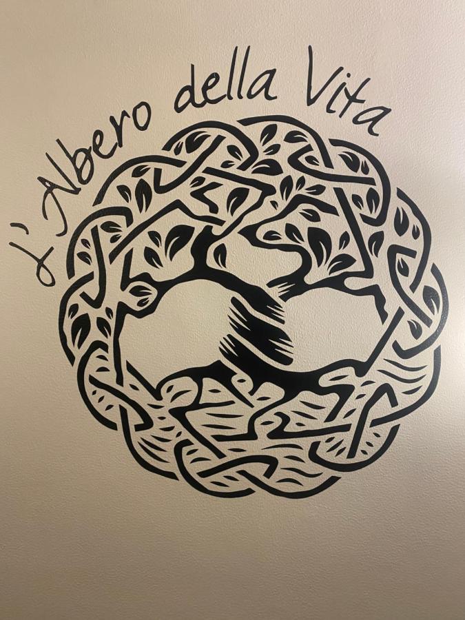 L'Albero della Vita Viterbo Esterno foto